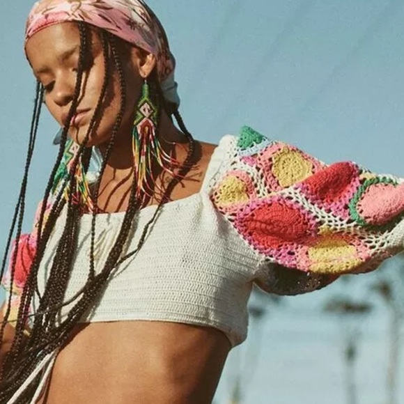 ๐HP Spell & The Gypsy x Free People Let The Sunshine In L Ivory Crochet Sweater - Picture 6 of 16